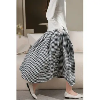 2023 הגעה חדשה קיץ סגנון אומנויות נשים רופף מזדמן קו אמצע שוק חצאית אלסטי המותניים משובץ הדפס כותנה, חצאיות P573