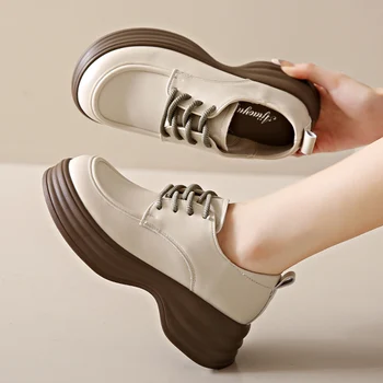 רטרו פלטפורמת נעלי נשים סתיו חדש 2023 שרוכים עגול הבוהן מעצב הליכה תלמיד באמצע עקבים נוחות עבודה מזדמנים נעלי נשי